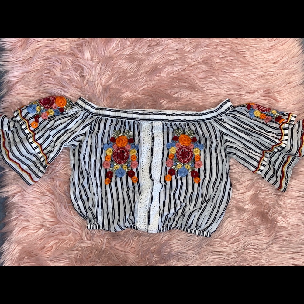 Floral off shoulder top